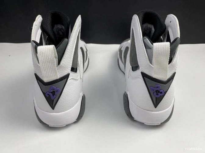 Jordan CU9307-100 (2021) 7 Retro Flint 1101